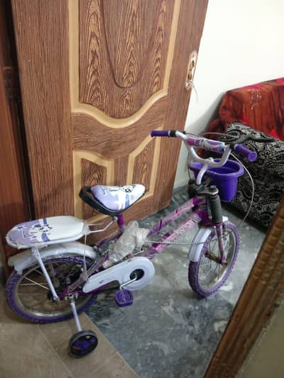 Kids cycle 6 sy 7 years  baby cycle