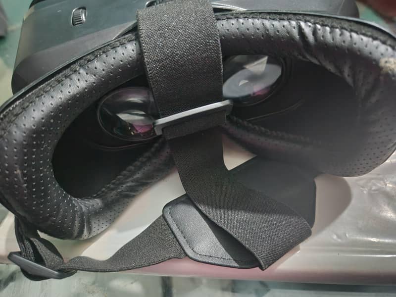 VR Box Shinecon With Wireless Controller 4