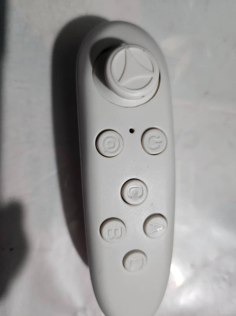 VR Box Shinecon With Wireless Controller 5