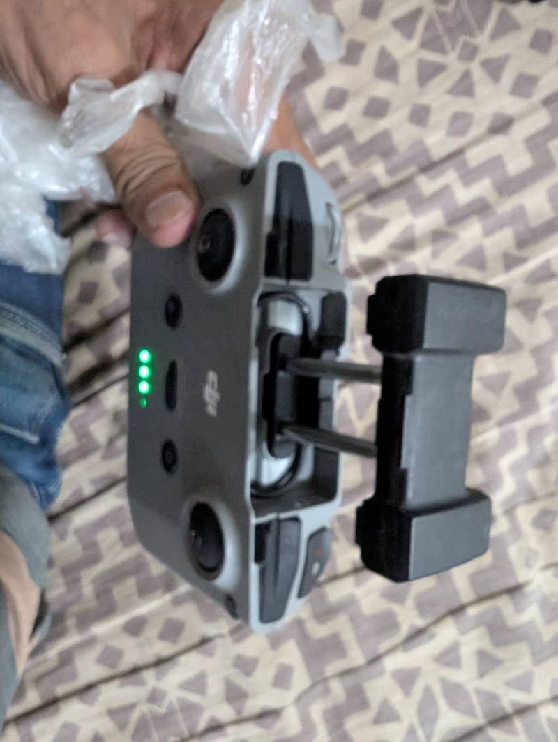 drone remote 0