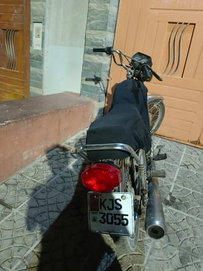 unique 125 ( 2016 12 month )
