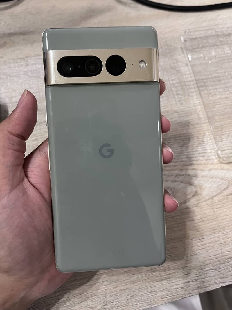 Google Pixel 7 Pro 4