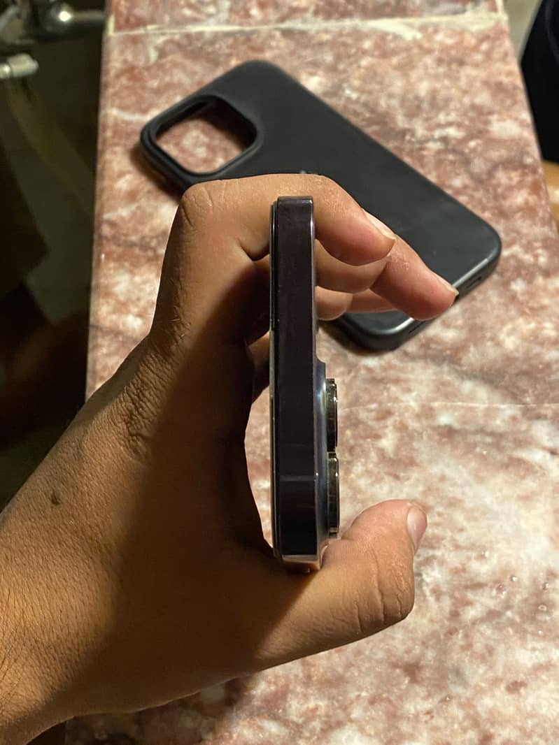 Apple iPhone 14 Pro Max 3