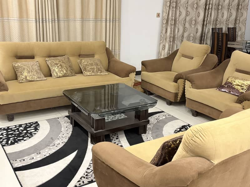 7 seater Sofa Set 0