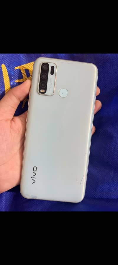 Vivo Y30