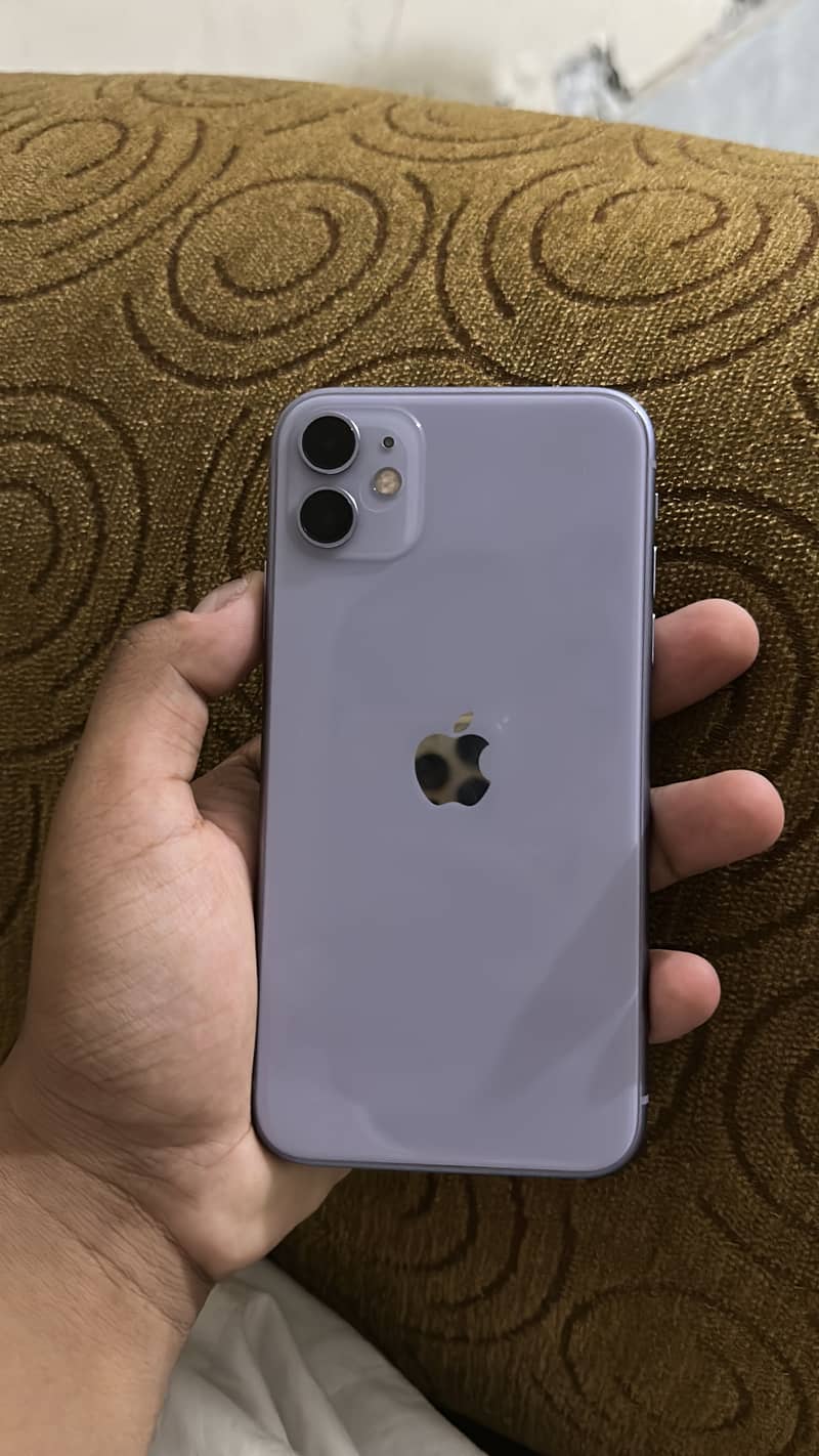 Apple iPhone 11 3