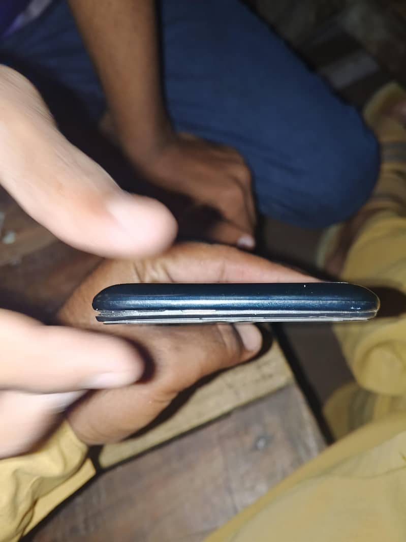 Tecno Spark 6 1