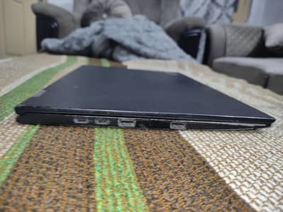 Lenovo ThinkPad X1 Yoga i7 7th 16GB Touch 360 - Without SSD