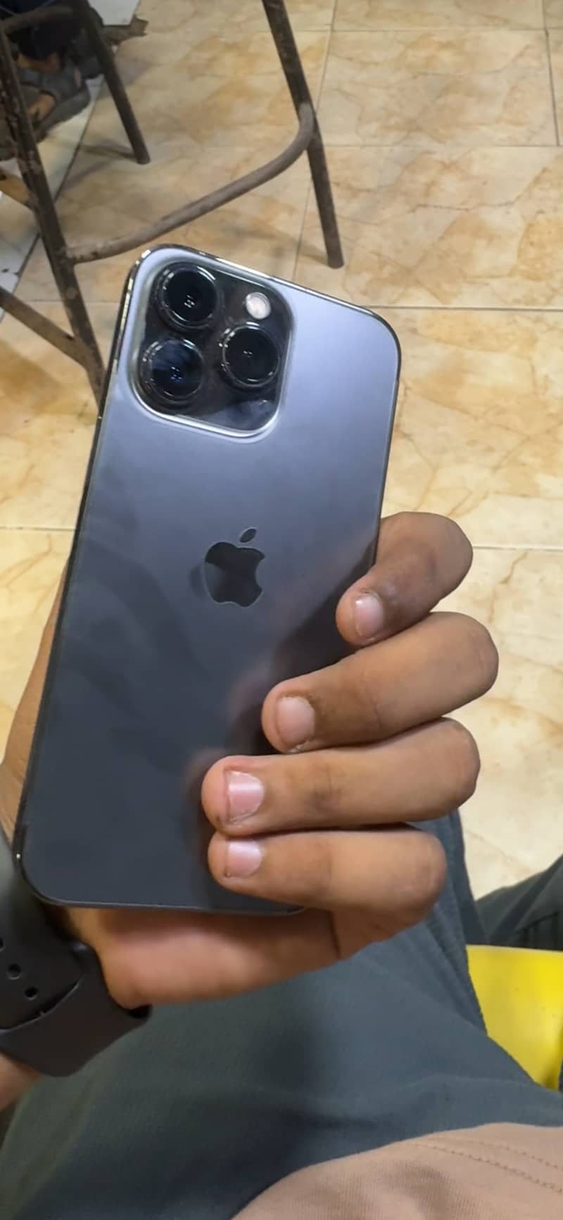 Apple iPhone 13 Pro 0