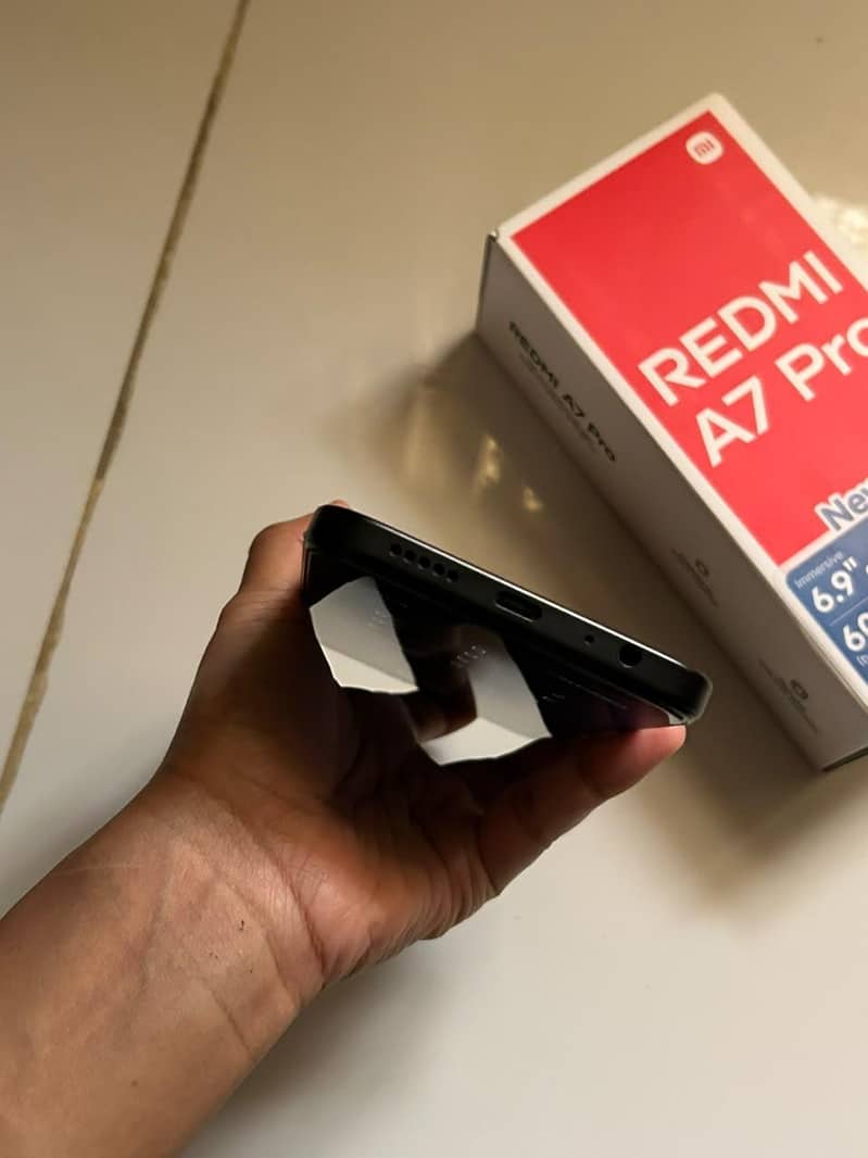 Xiaomi Redmi A7 Pro 3