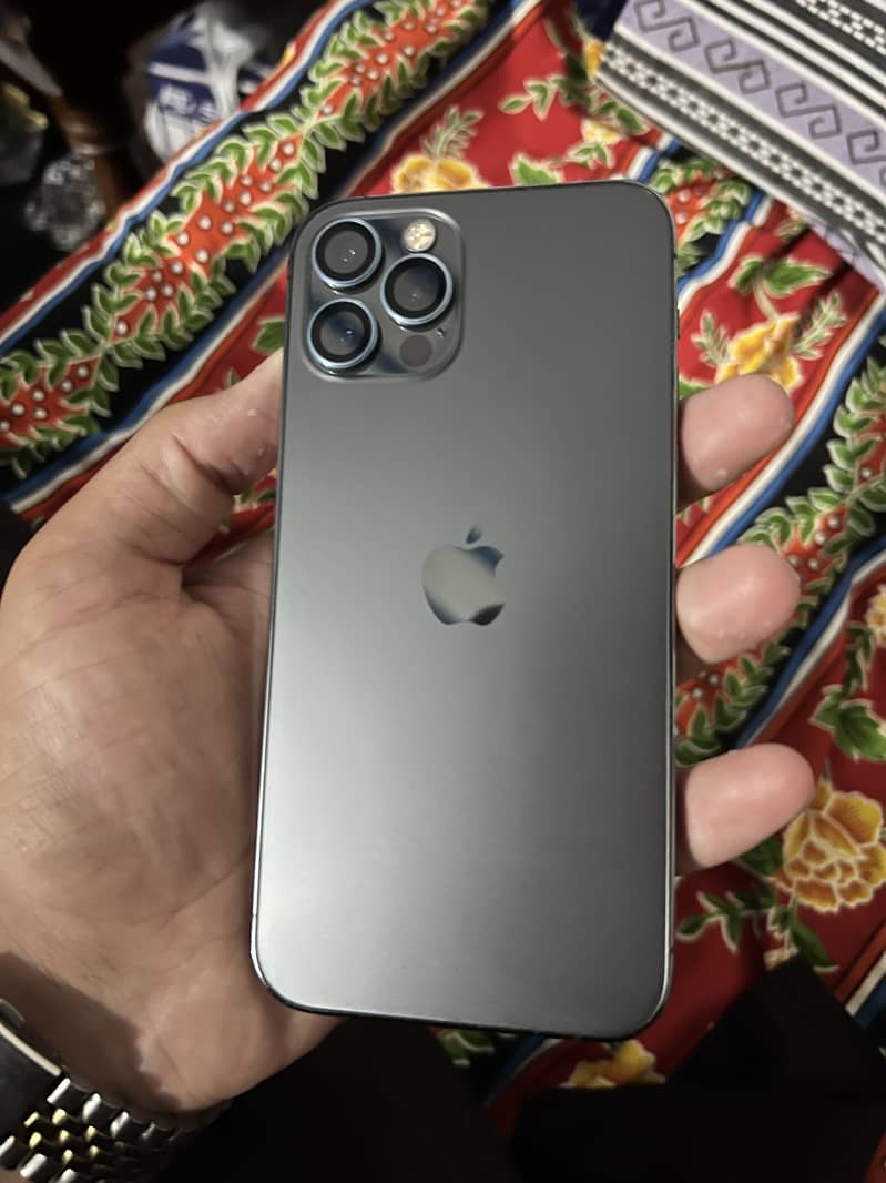 Apple iPhone 12 Pro 0