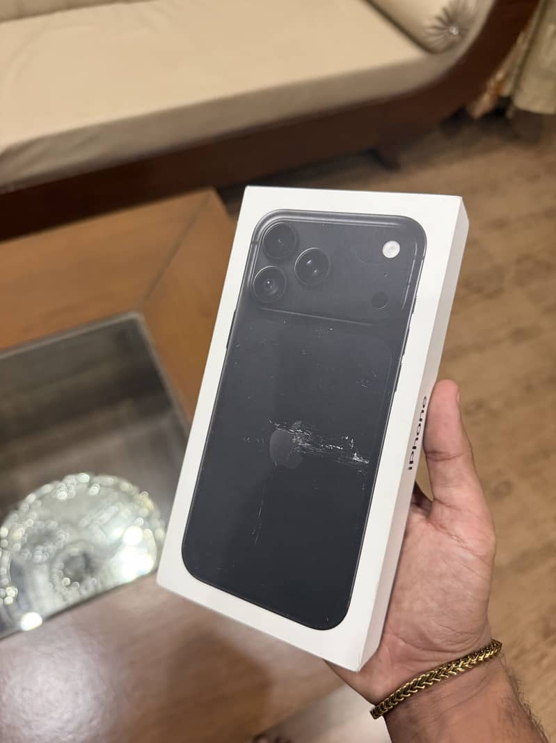 Apple iPhone 18 Pro Max 0