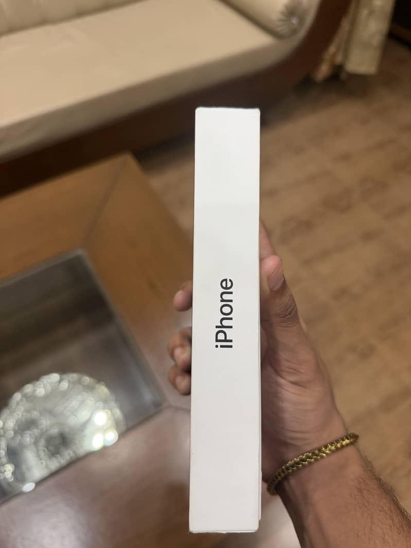 Apple iPhone 18 Pro Max 1