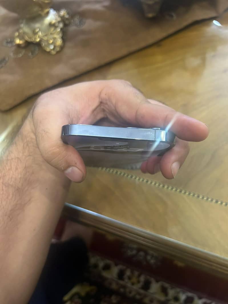 Apple iPhone 13 Pro Max 3