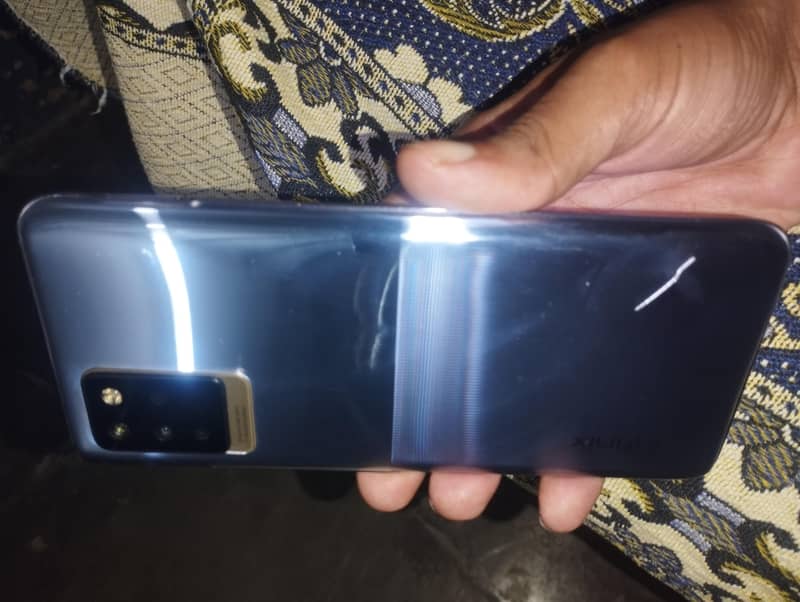 Infinix Note 10 Pro 4