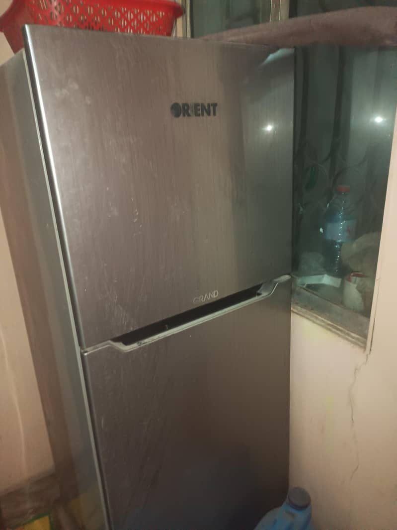 orient small frige 0