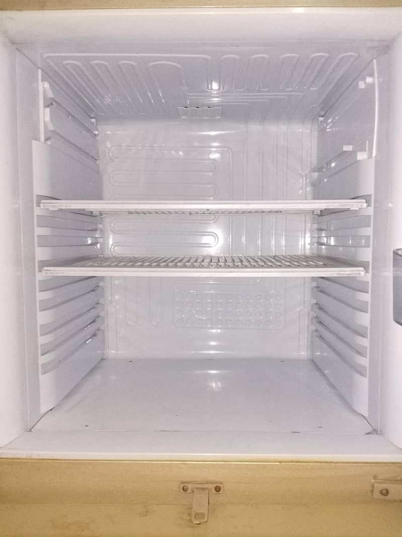 pel refrigerator 2