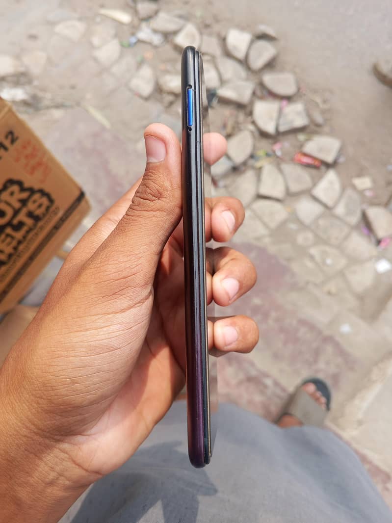 Tecno Spark 4 4