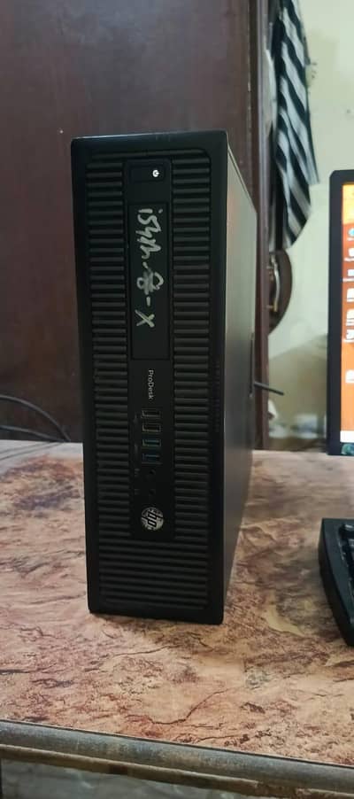 Core i5 4 generation  12gb ram and 256gb ssd Samsung LCD 22 inch