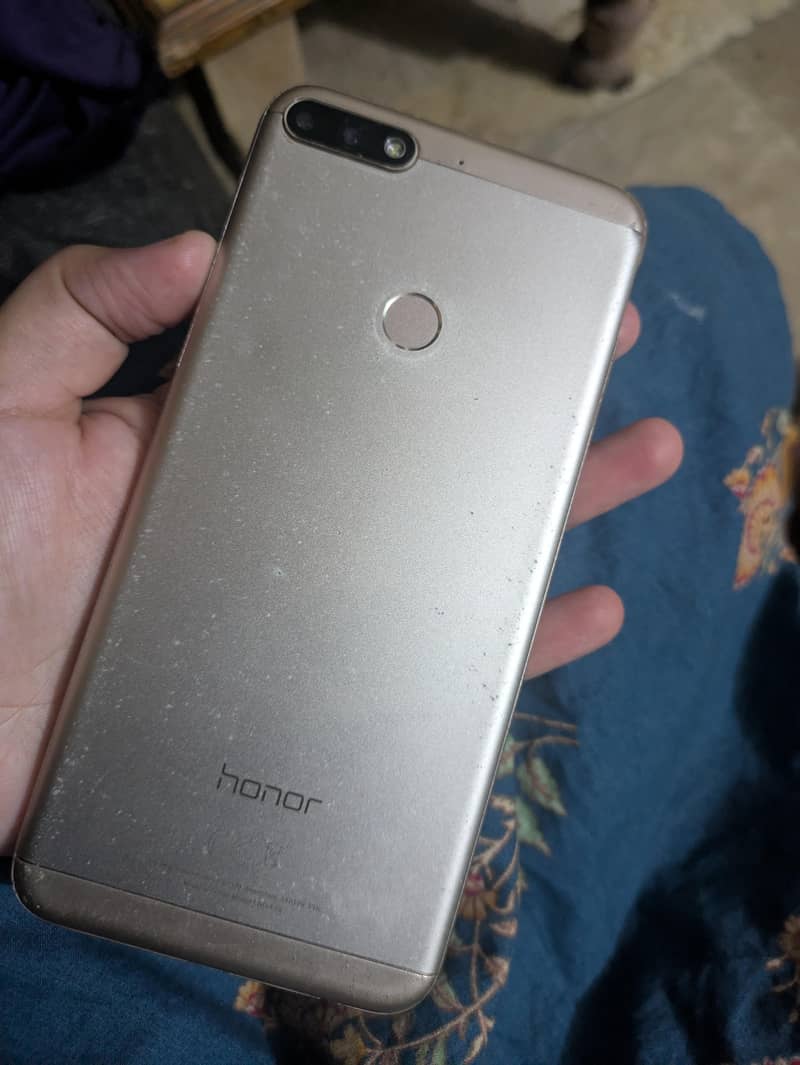 Honor 7C 0
