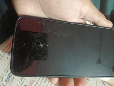 Realme C51 office pta ha 3/64 bas glass creak hua ha