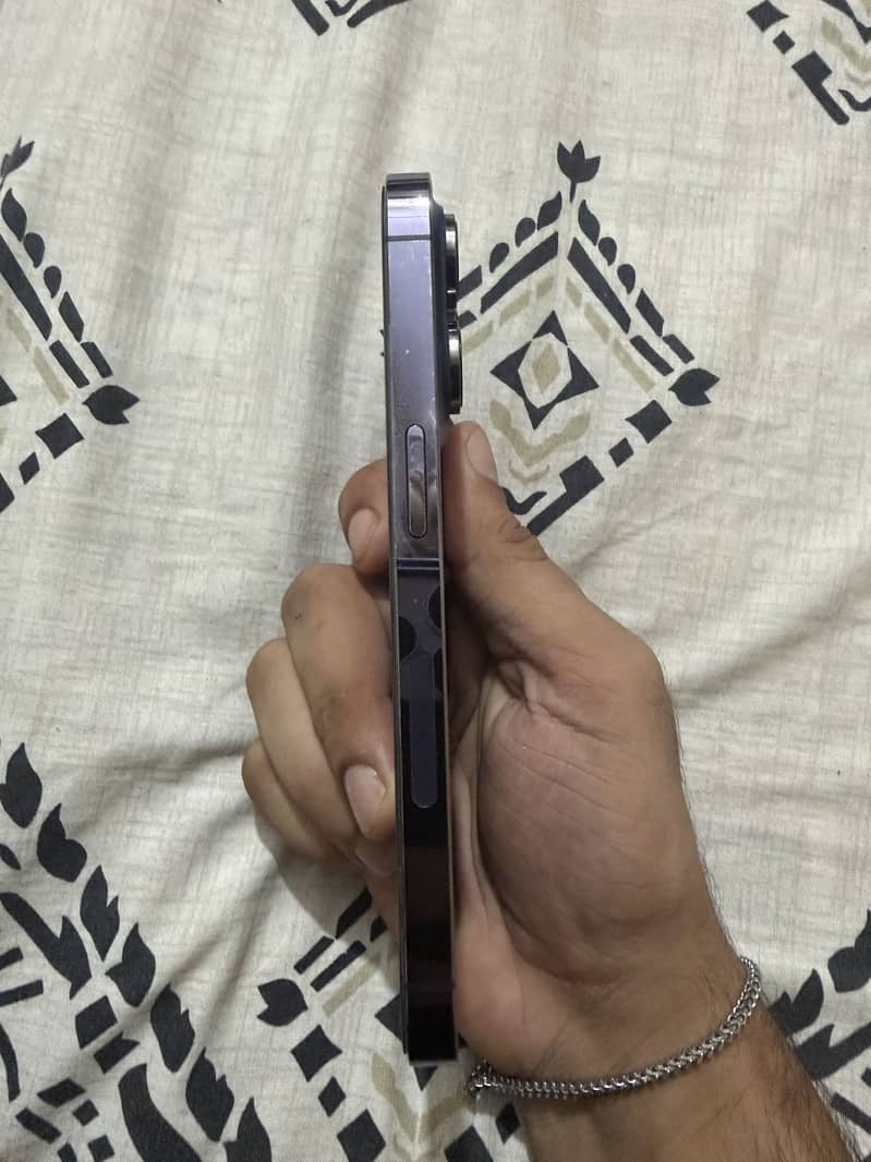 Apple iPhone 14 Pro 5