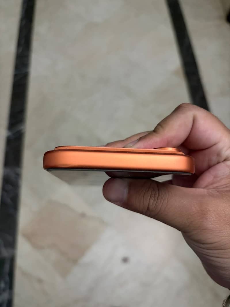 Apple iPhone 17 Pro Max 1