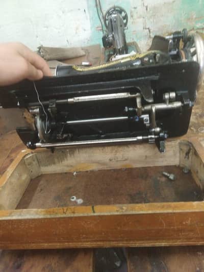 Urgent Sale – New Butterfly Swing Sewing Machine