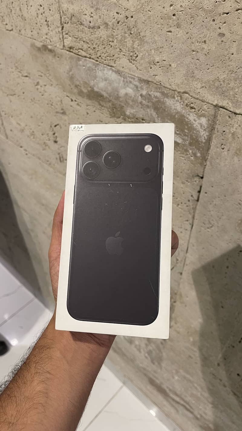 Apple iPhone 18 Pro Max 0
