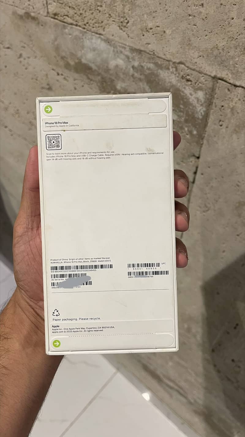 Apple iPhone 18 Pro Max 1