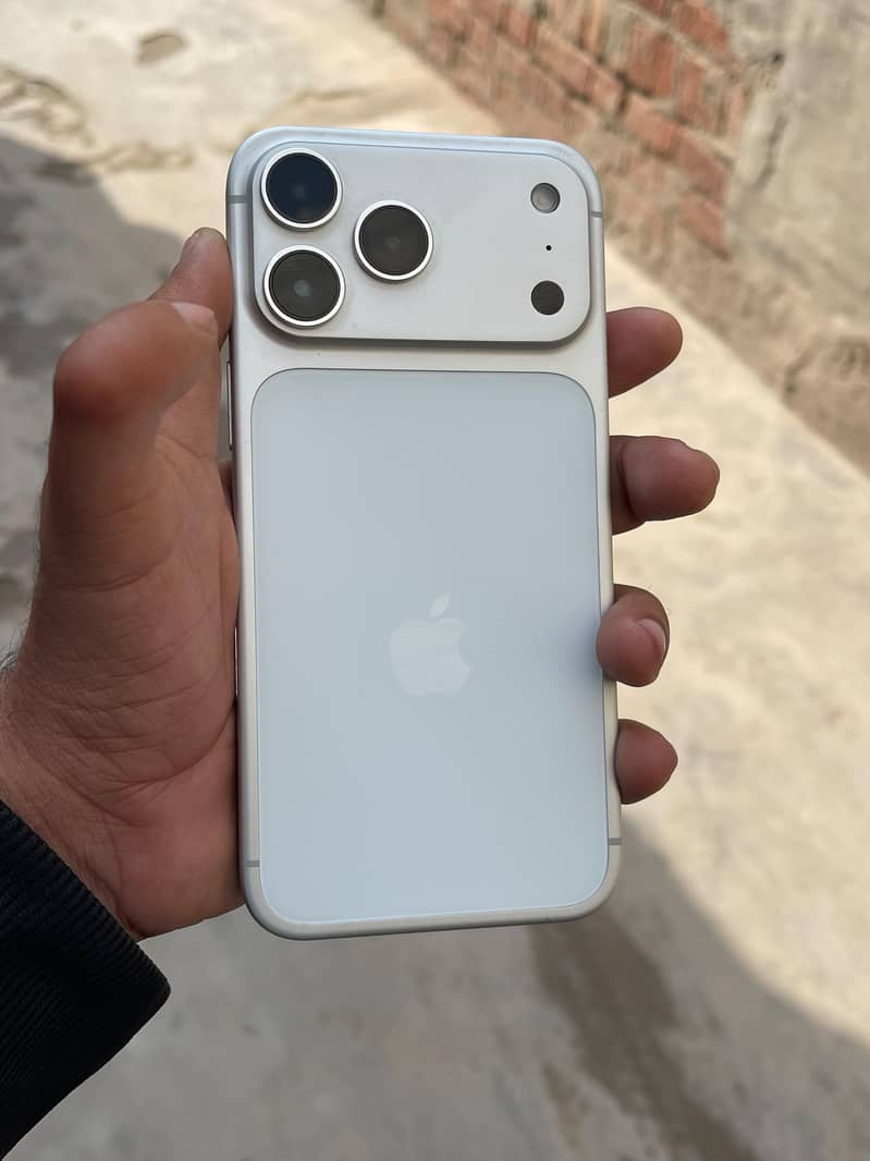 Apple iPhone 17 Pro Max converted 0
