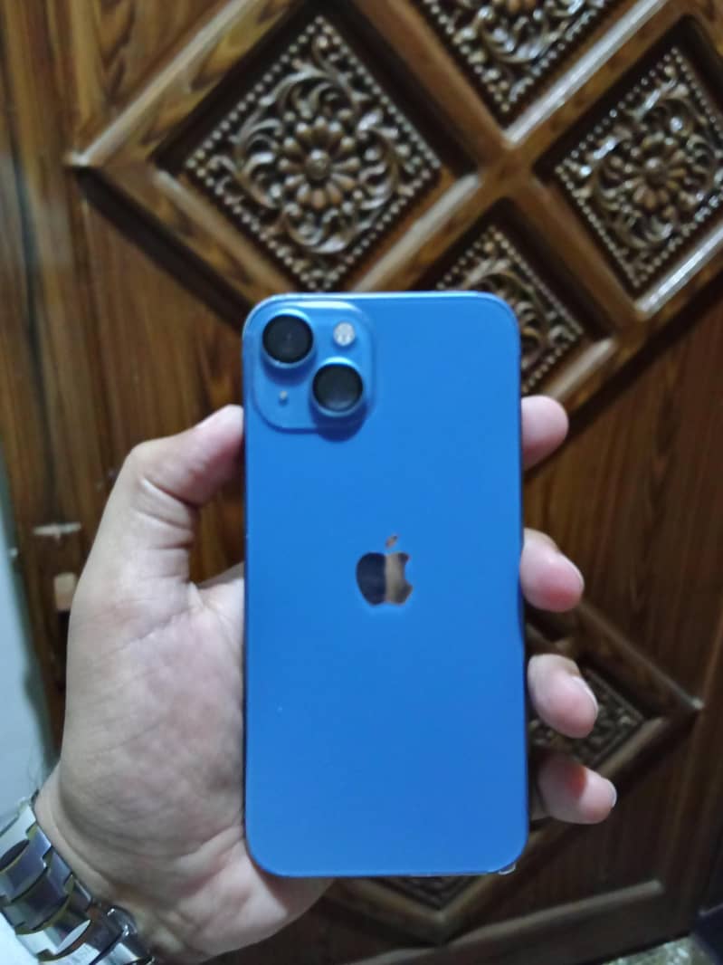 Apple iPhone 13 2