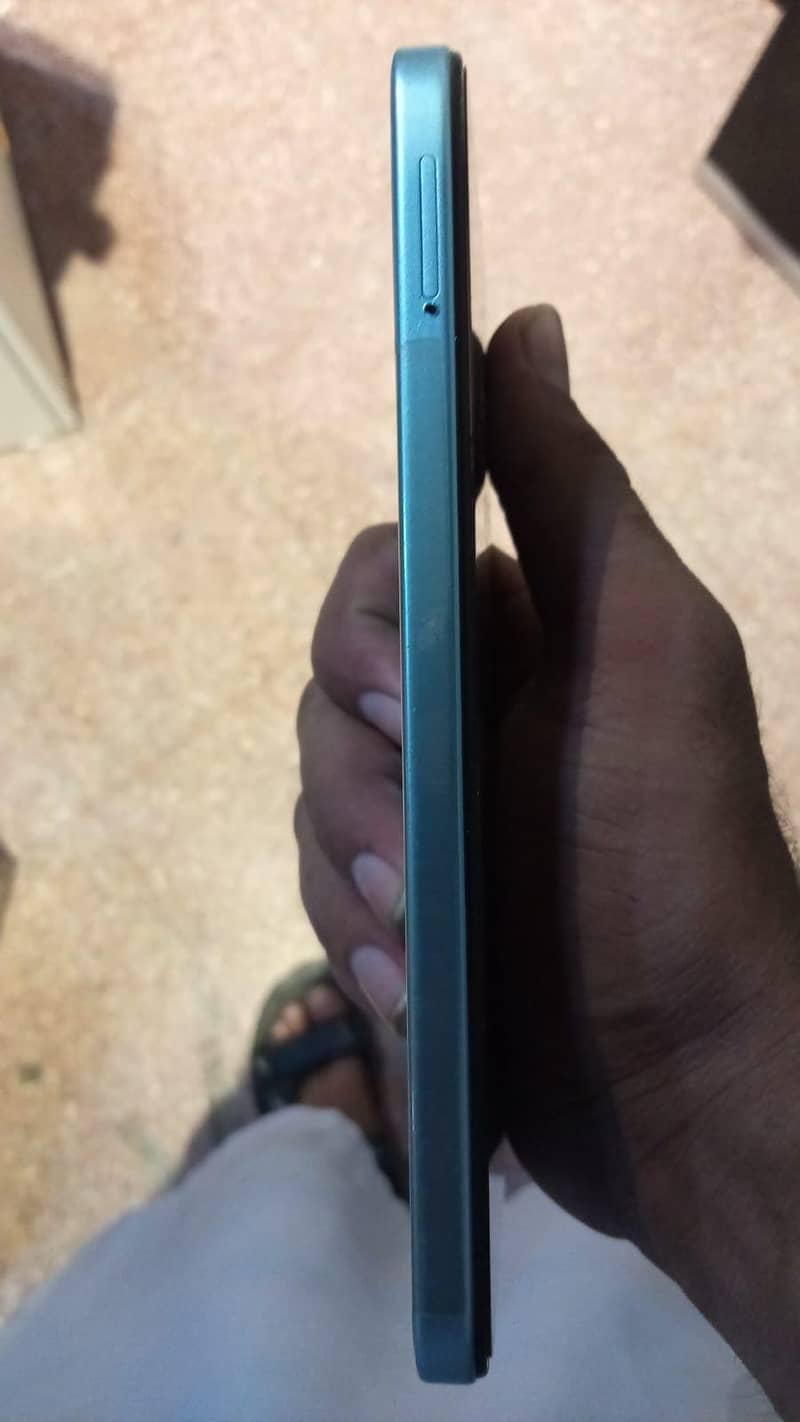Tecno Spark Go 2 4
