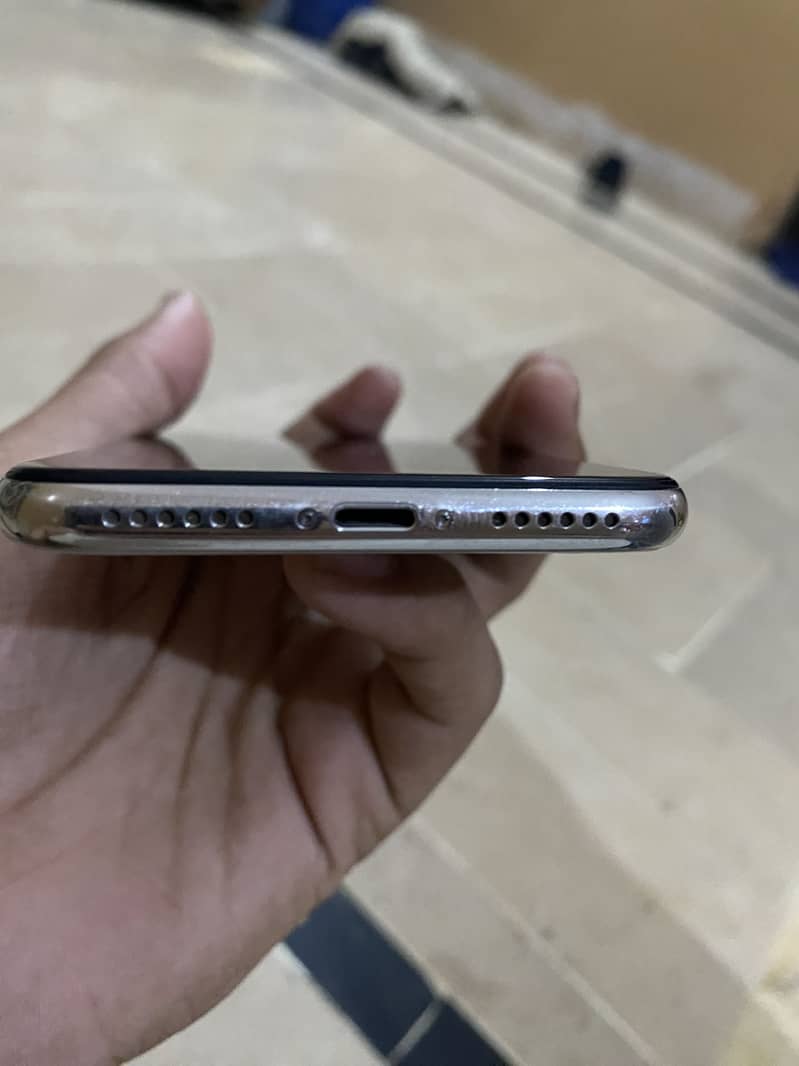 Apple iPhone X 1