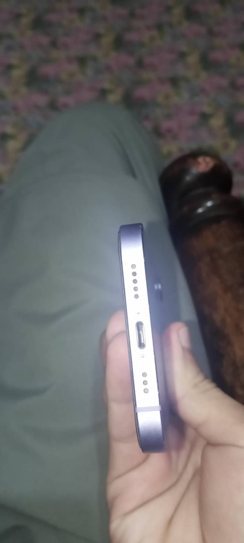 Apple iPhone 12 1