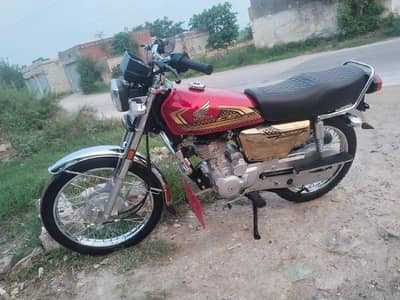 125 gold edition 2025
