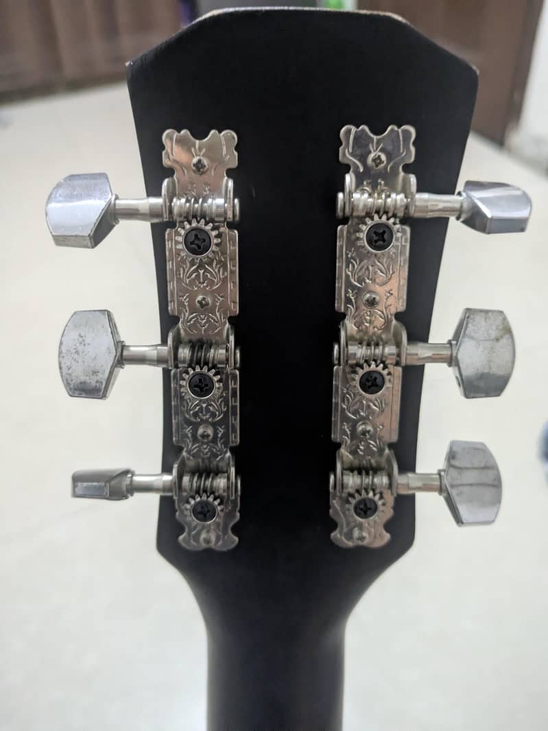 Guitar 7
