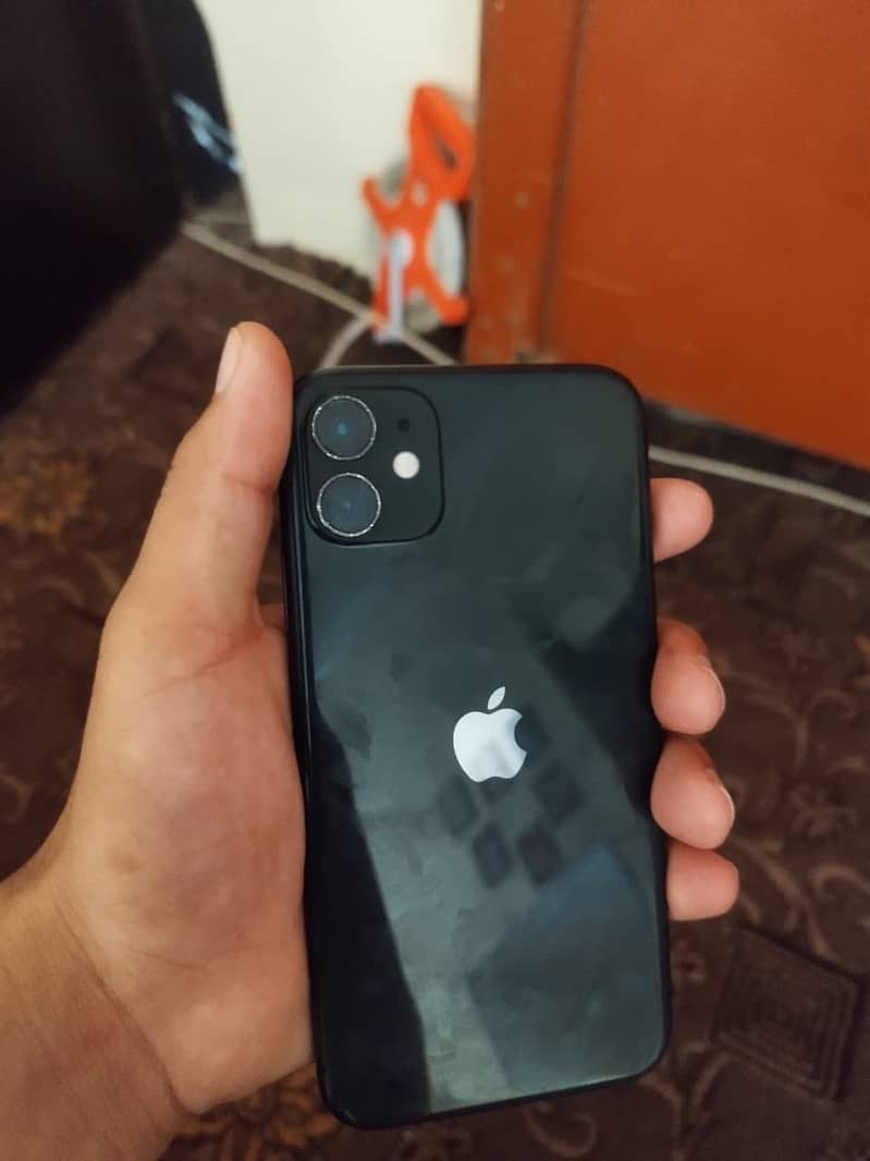 Apple iPhone 11 0