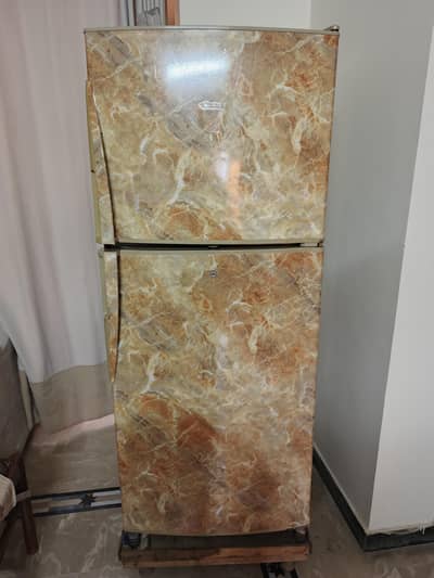 Dawlance 15 cubic used fridge 2 door