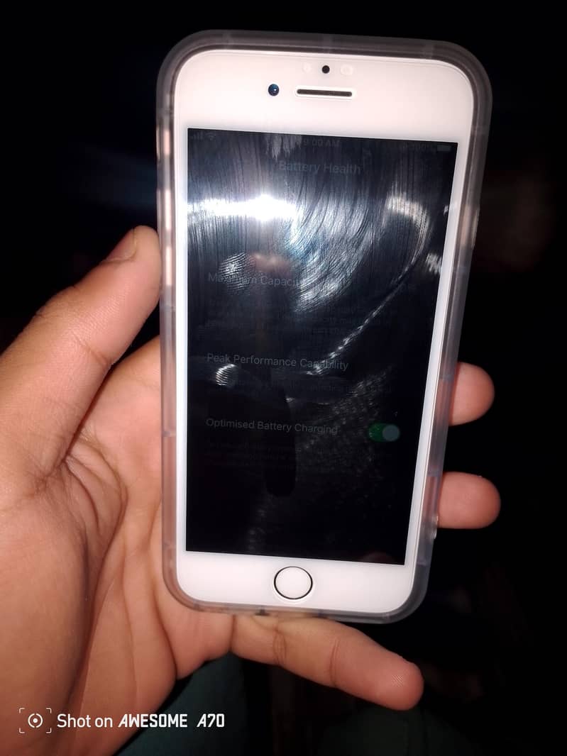 Apple iPhone 7 1