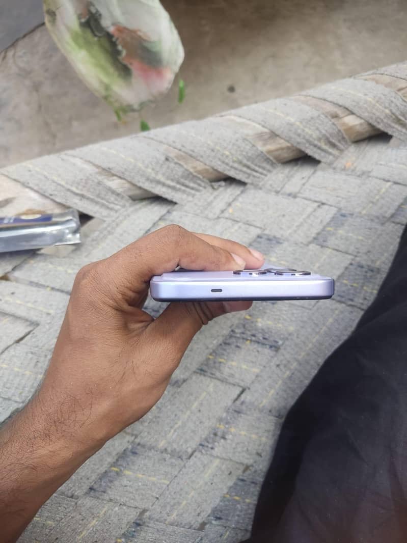 Tecno Spark 50 4