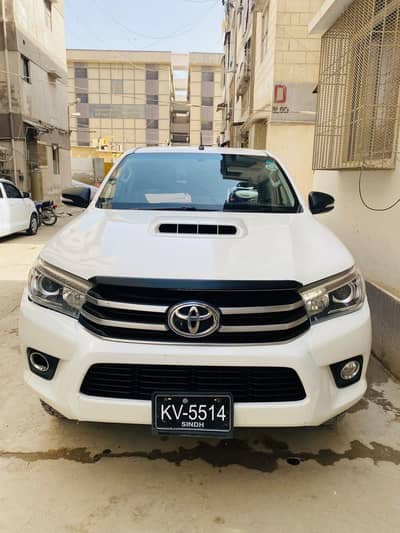 Toyota Hilux Revo 2016