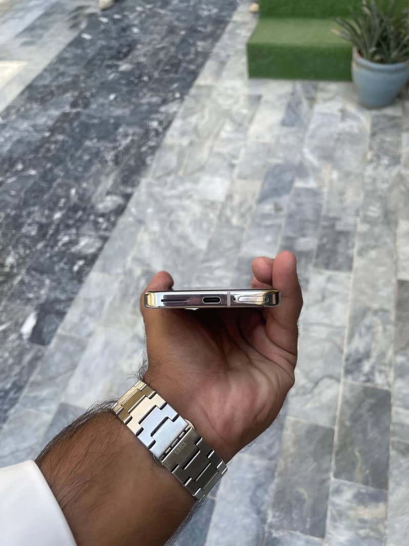Google Pixel 9 Pro 4