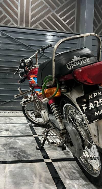 HI SPEED 70 2014 IN VERY GOOD CONDITION