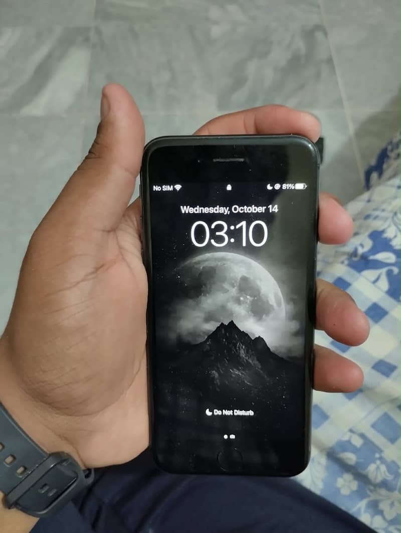 Apple iPhone 8 2