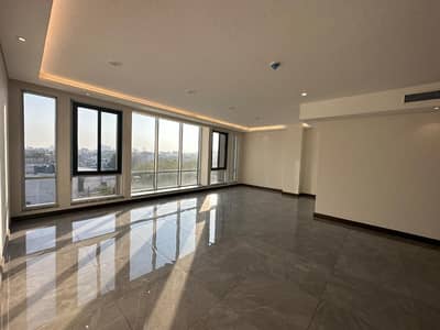 Luxury 3 Bedroom Apartment For Sale In Oyster Court Luxury Residences Gulberg Lahore