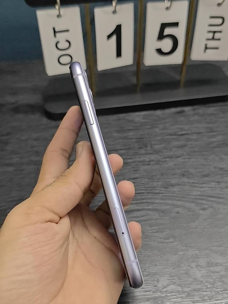 Apple iPhone 11 6