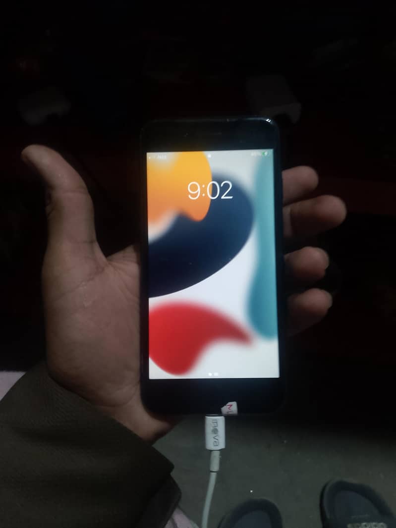Apple iPhone 7 1