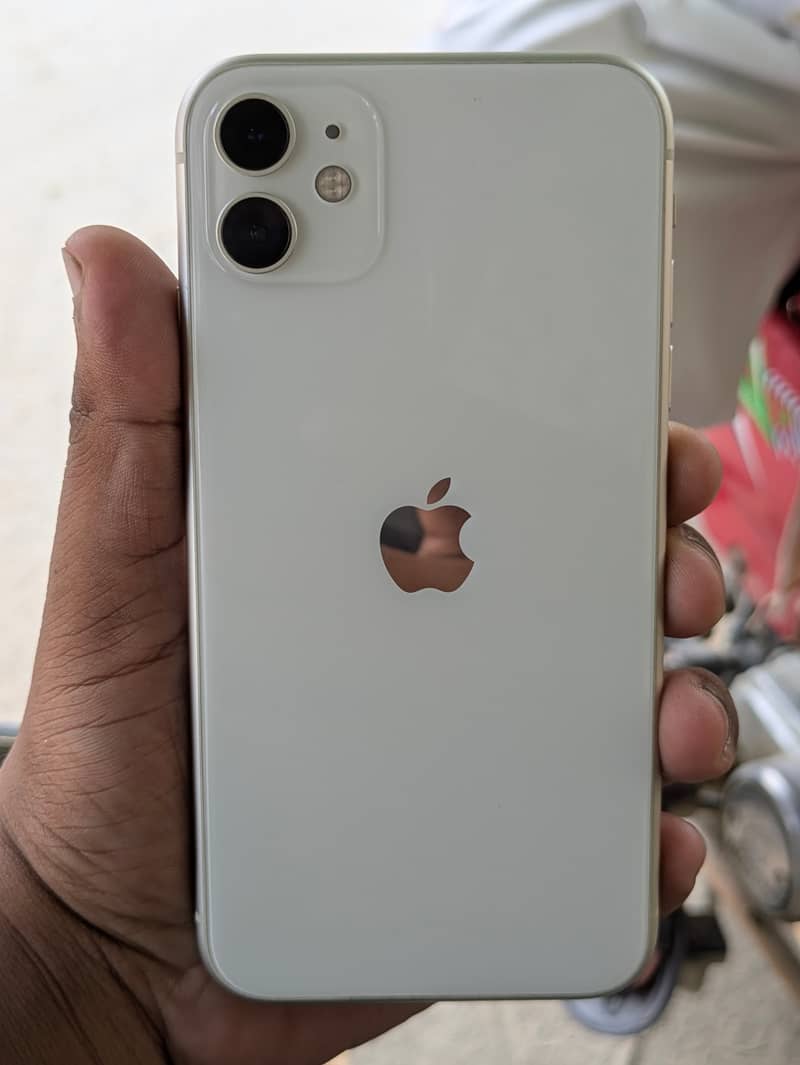 Apple iPhone 11 5