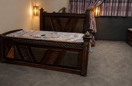Antique Sheesham Wood Furniture Set 4 Pieces